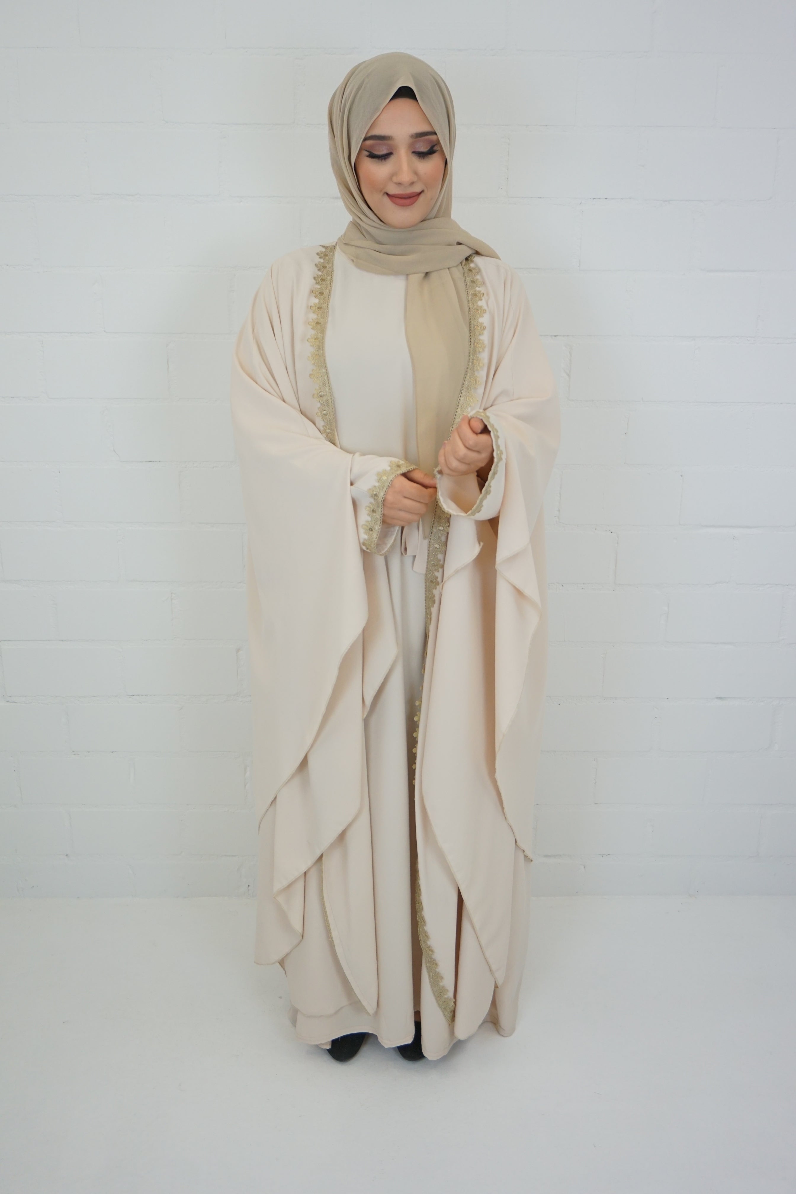 Abaya Roya Beige