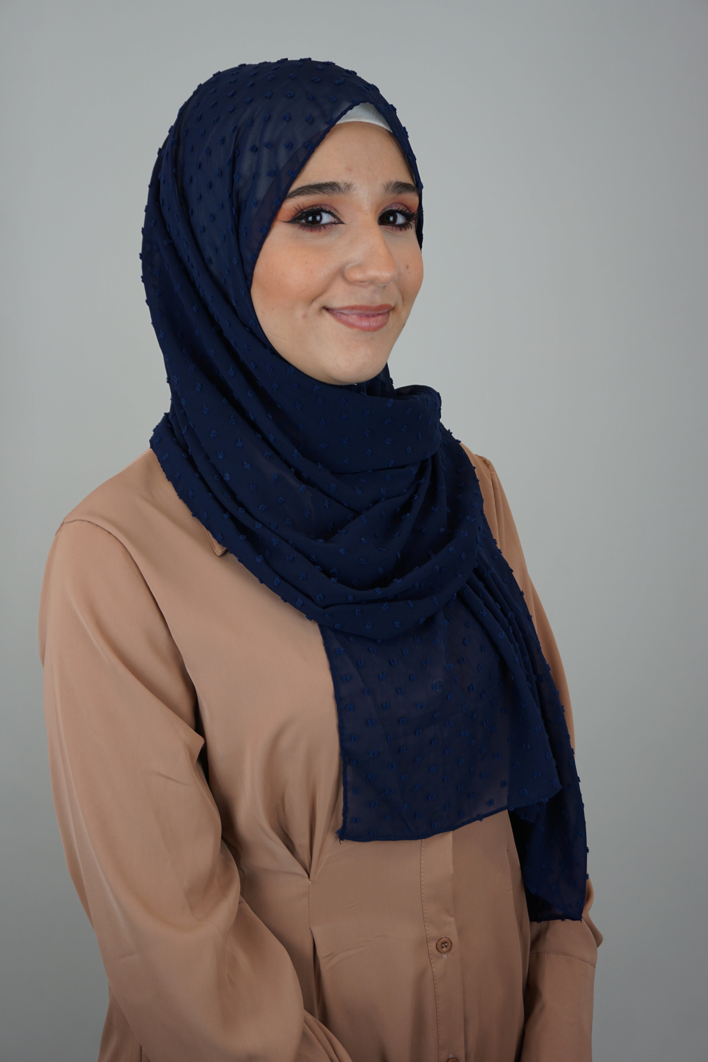 Premium Chiffon 3D Hijab Navyblau