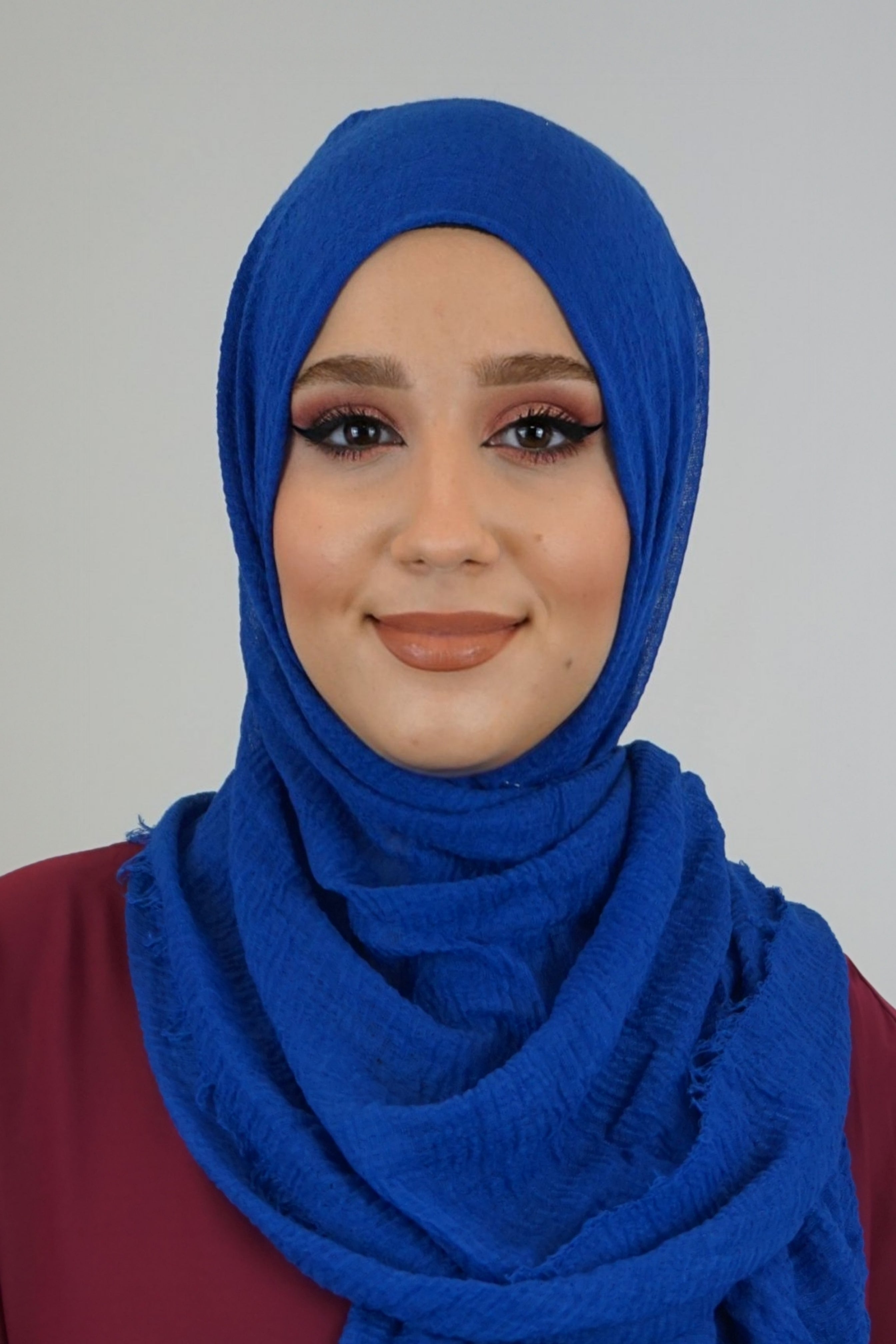 Daily Hijab Dalia Royalblau