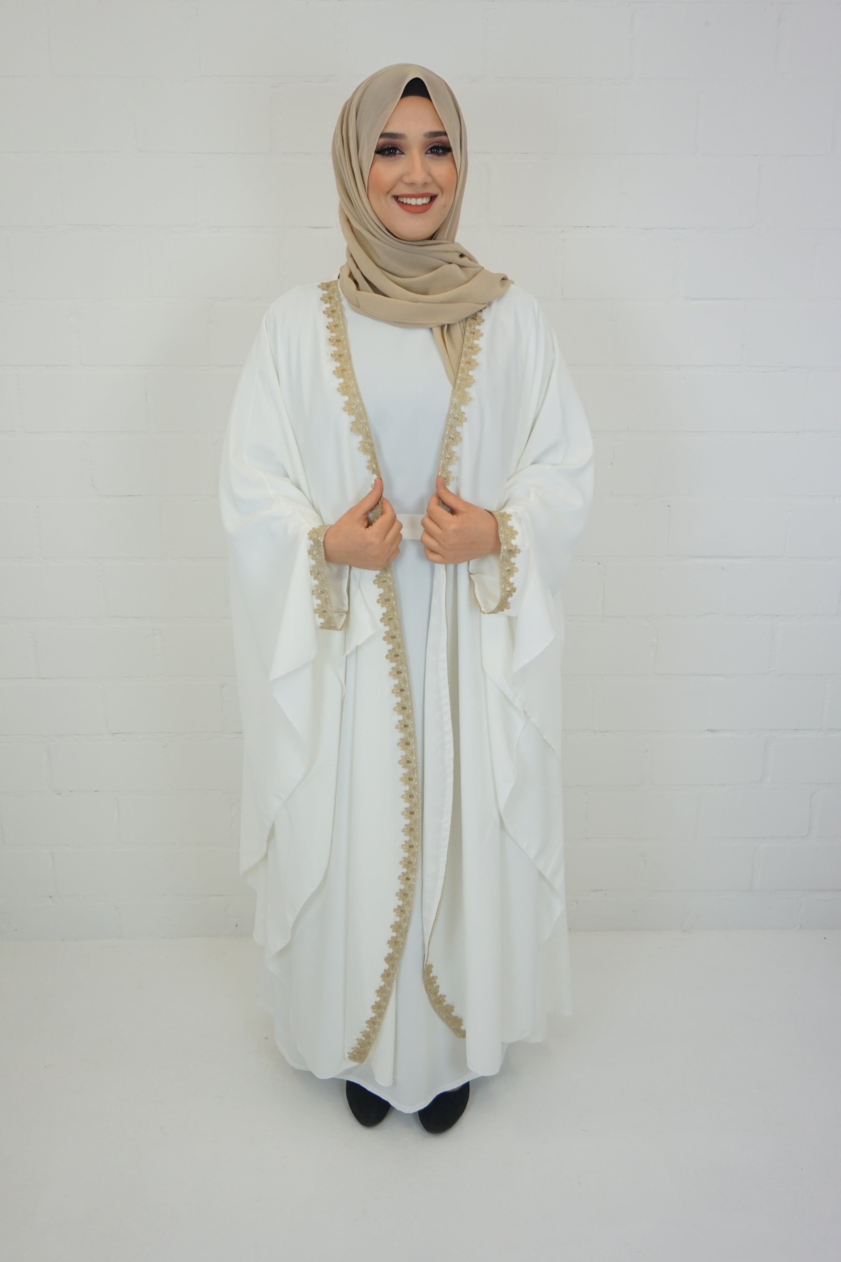 Abaya Roya Weiss