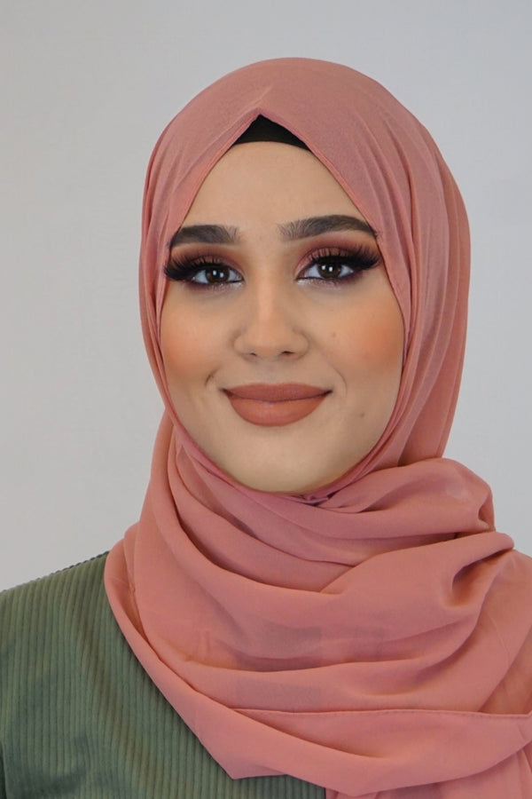 Chiffon Hijab Maira Dunkelrosa